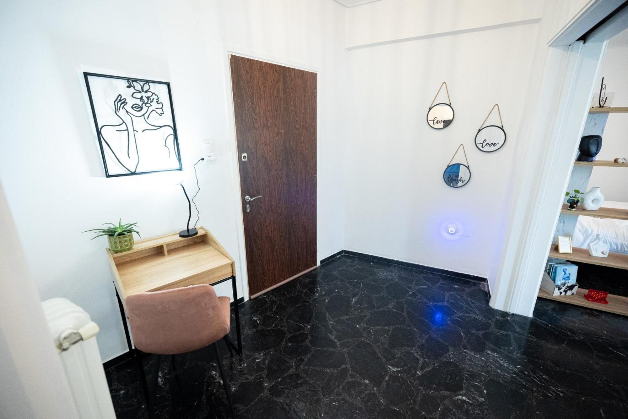 Love Travel Athens Apartments エクステリア 写真